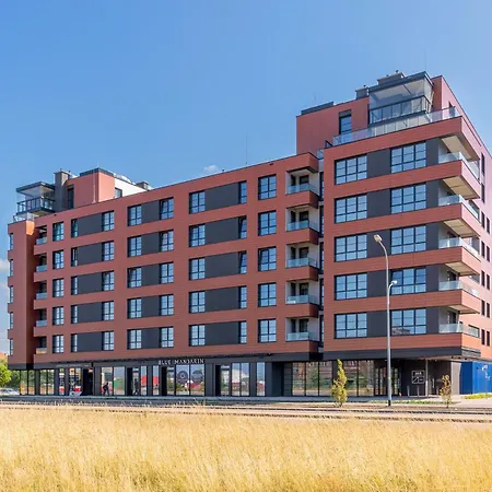 Apartment Doki Living 2 Bedroom - Parking & Foodhall *