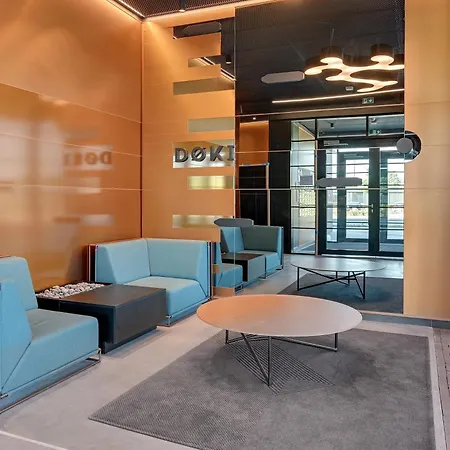 Doki Living 2 Bedroom - Parking & Foodhall