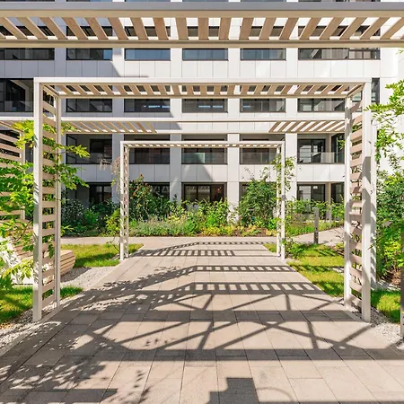 Doki Living 2 Bedroom - Parking & Foodhall Apartment *